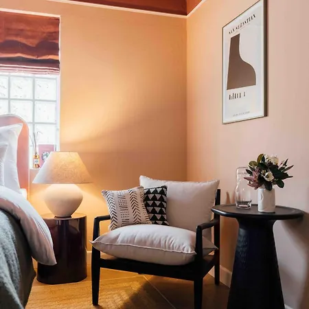 Clemonte - Your Reception-less Boutique Hideaway