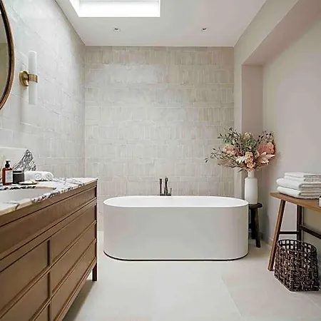 Clemonte - Your Reception-less Boutique Hideaway 5*
