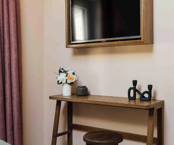 Clemonte - Your Reception-less Boutique Hideaway Hotel Solnohrad