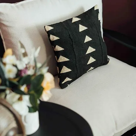 Отель Clemonte - Your Reception-less Boutique Hideaway *