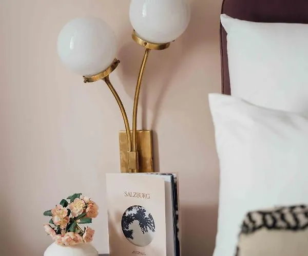 Clemonte - Your Reception-less Boutique Hideaway Otel Salzburg